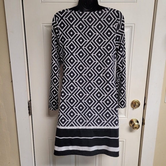 INC Black And White Long Sleeve Boat Neck Dress - Picture 5 of 10